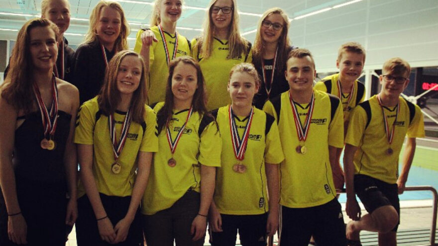 Alle Grunte medaille zwemmers op de Overijsselse B Kampioenschappen